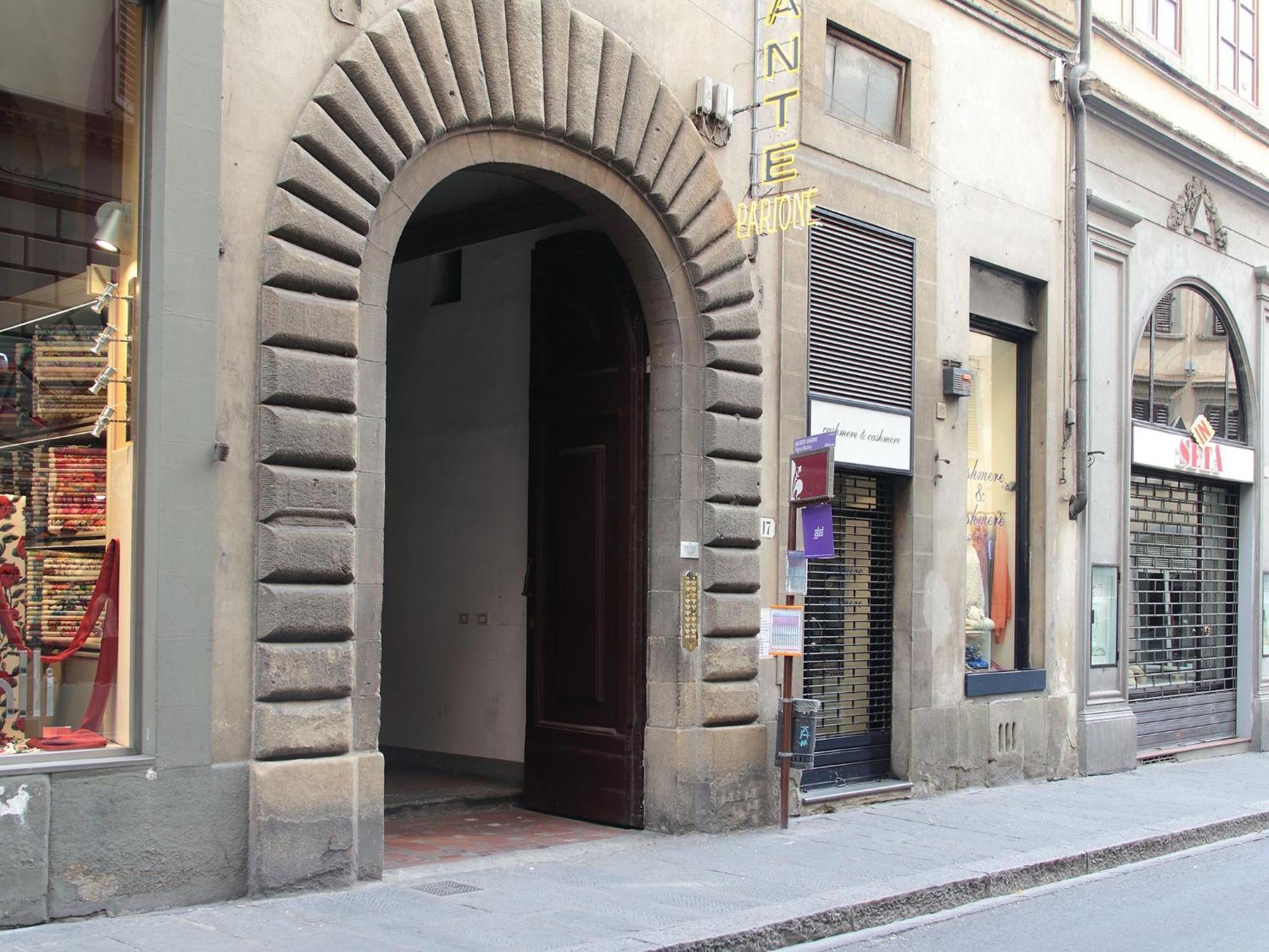 Berardi Palace Apartments Florence Exterior photo