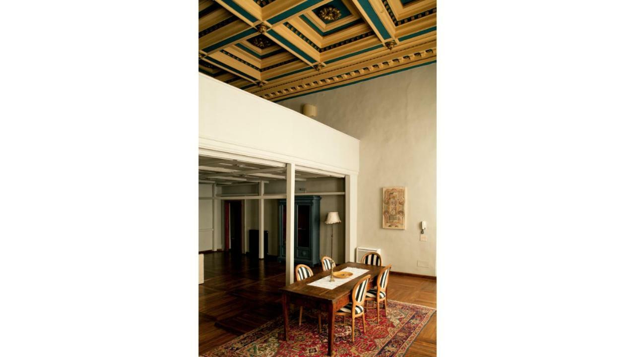 Berardi Palace Apartments Florence Exterior photo